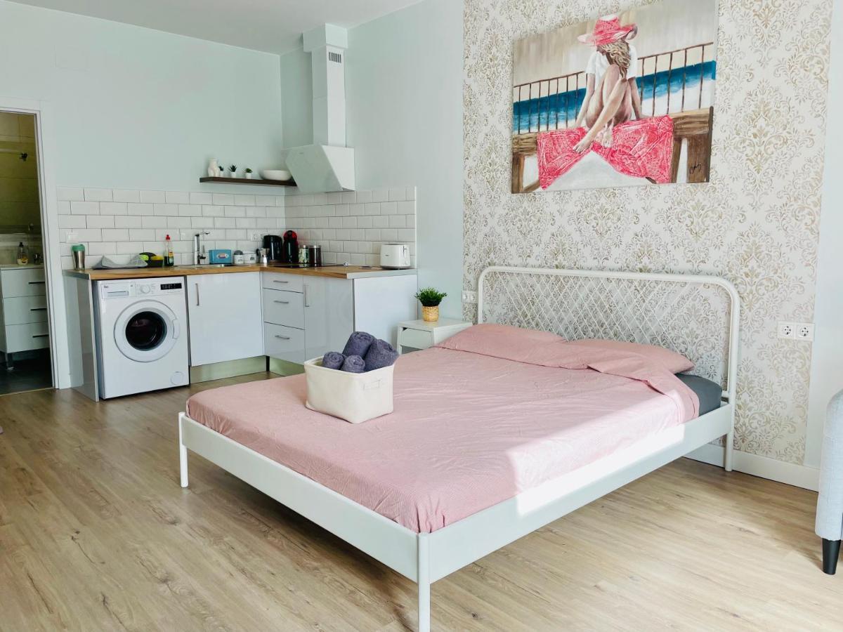 City Heart Alicante Studio Apartment - Castle View Экстерьер фото